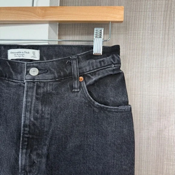 Abercrombie & Fitch Curve Love Ultra High Rise 90s Straight Jean Black Size 4 - Picture 7 of 14